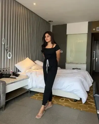 Call Girls Botad Cash On Delivery