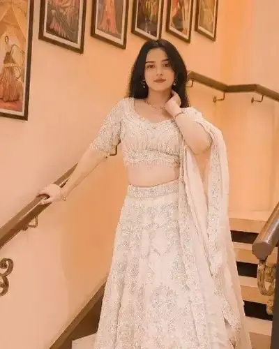 Escort Botad